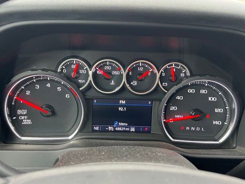 Used 2021 Chevrolet Silverado 1500 LT Trail Boss image 33