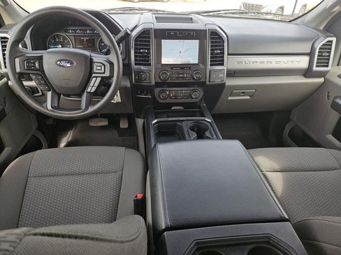 Used 2022 Ford F350 XLT w/ XLT Premium Package image 12