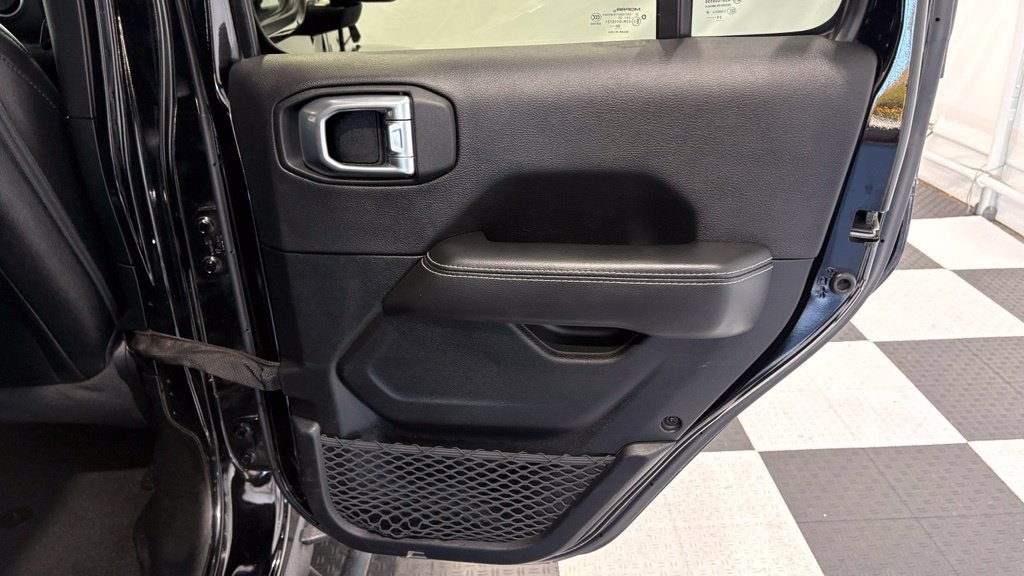 Used 2021 Jeep Wrangler Unlimited Sahara w/ Uconnect 4C Nav & Sound Group AWD/4WD image 25