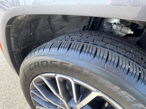 Used 2023 Jeep Grand Cherokee L Summit image 9