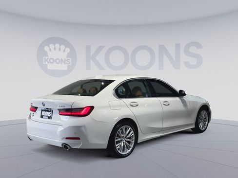 Used 2024 BMW 330i xDrive Sedan w/ Convenience Package AWD/4WD image 11