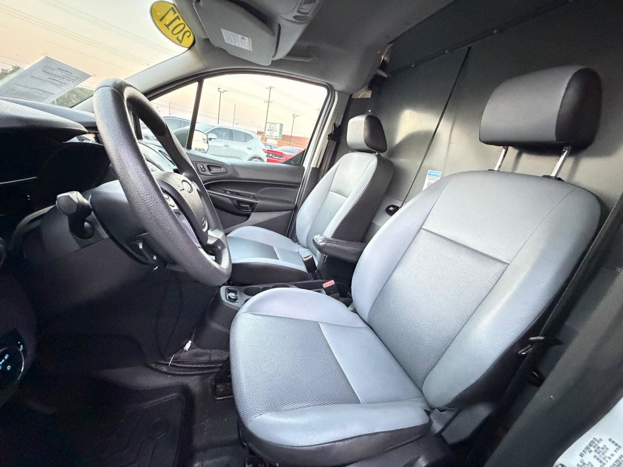 Used 2017 Ford Transit Connect XL FWD image 18
