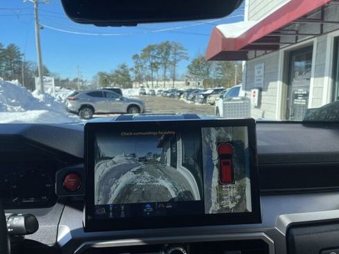 Used 2025 Toyota 4Runner TRD Sport Premium image 30