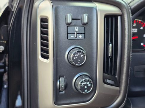 Used 2015 GMC Sierra 1500 Denali AWD/4WD image 23