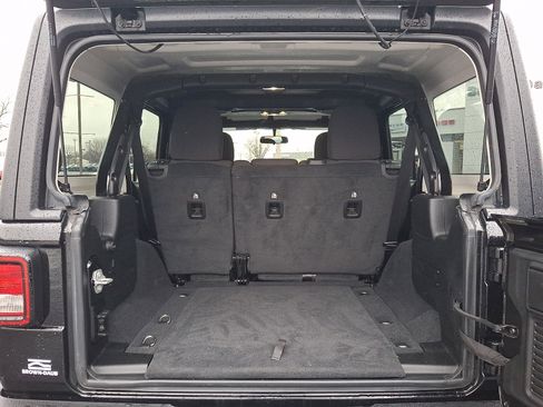 Certified 2023 Jeep Wrangler Unlimited Sport image 28