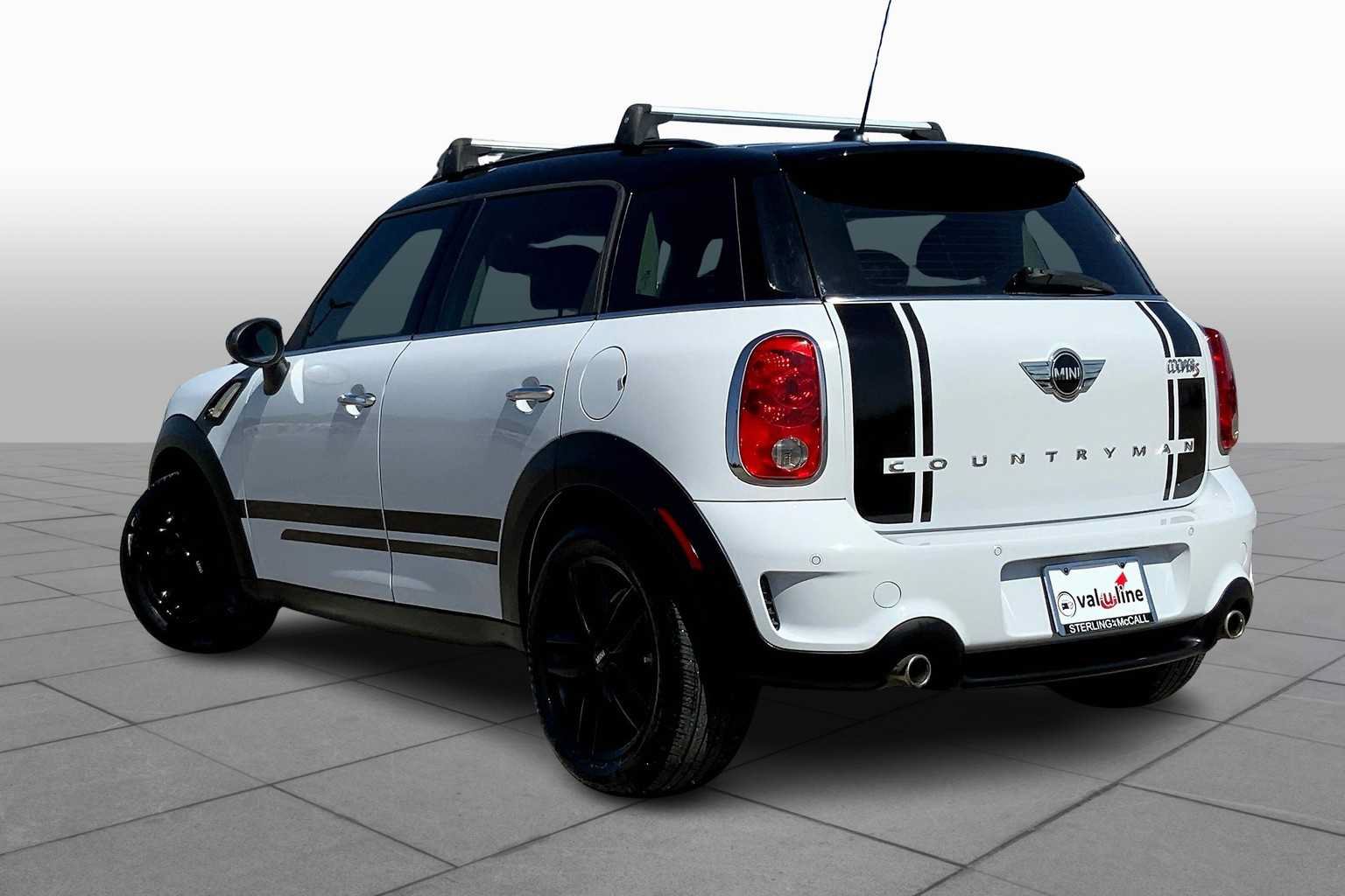 Used 2016 MINI Cooper Countryman S FWD image 12