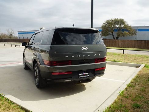 New 2026 Hyundai Santa Fe SE FWD image 6