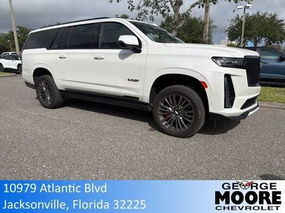Used 2023 Cadillac Escalade ESV V