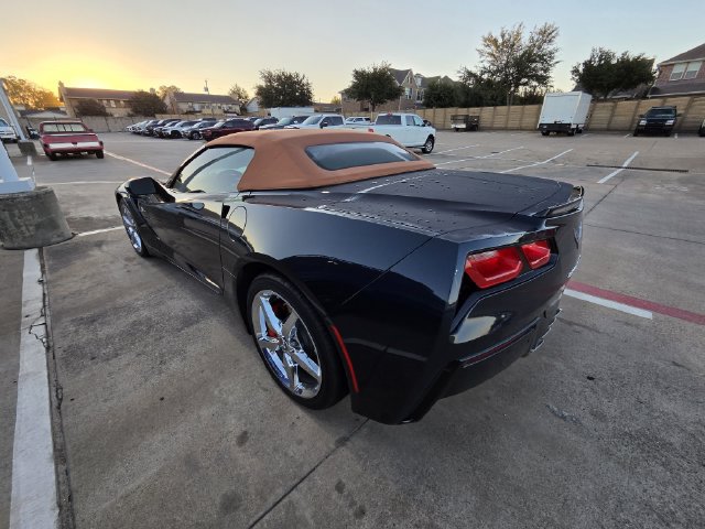 Used 2014 Chevrolet Corvette Stingray Convertible w/ 3LT Preferred Equipment Group RWD image 4