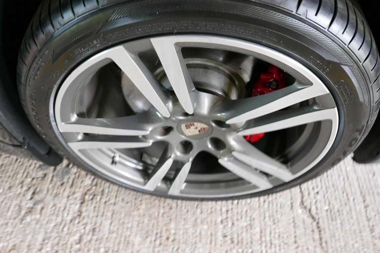 Used 2012 Porsche Panamera Turbo S AWD/4WD image 36