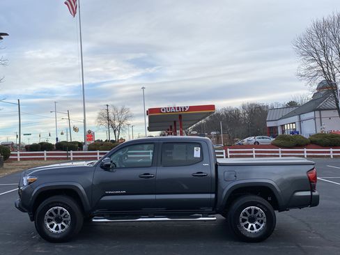Certified 2023 Toyota Tacoma SR5 w/ Technology Package image 7
