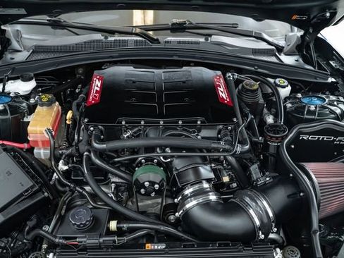 Used 2020 Chevrolet Camaro ZL1 image 33