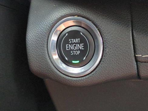 Used 2023 Buick Envision Preferred AWD/4WD image 22