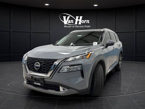Used 2021 Nissan Rogue SL FWD image 3