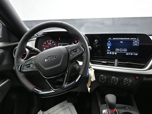 New 2026 Chevrolet Trax RS FWD image 15
