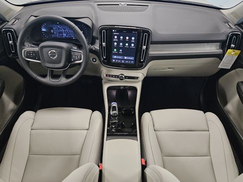 New 2026 Volvo XC40 B5 Plus w/ Protection Package Premier image 14