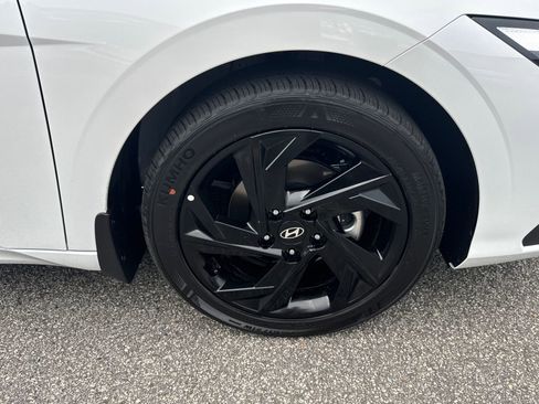 New 2026 Hyundai Elantra Sport image 12