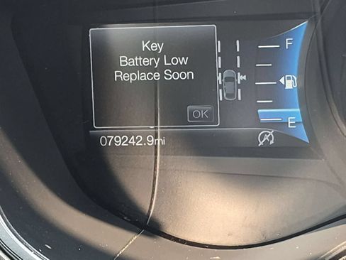 Used 2020 Ford Fusion SE FWD image 32