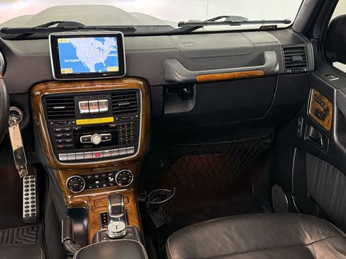 Used 2013 Mercedes-Benz G 63 AMG 4MATIC image 29