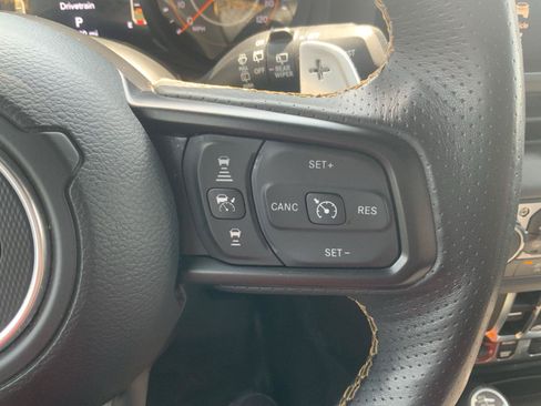 Used 2025 Jeep Wrangler Unlimited Rubicon 392 AWD/4WD image 29