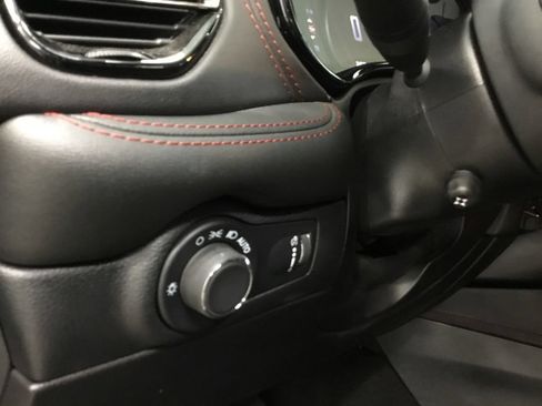 Used 2024 Dodge Durango GT AWD/4WD image 8