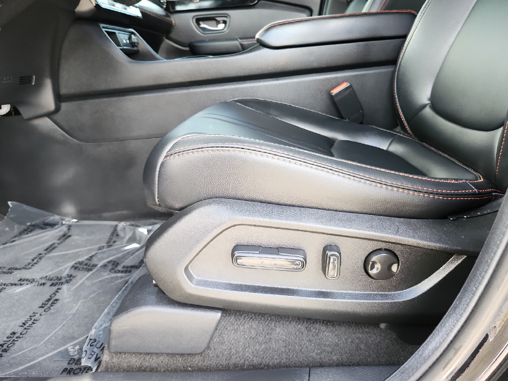 Certified 2025 Honda Pilot TrailSport image 26