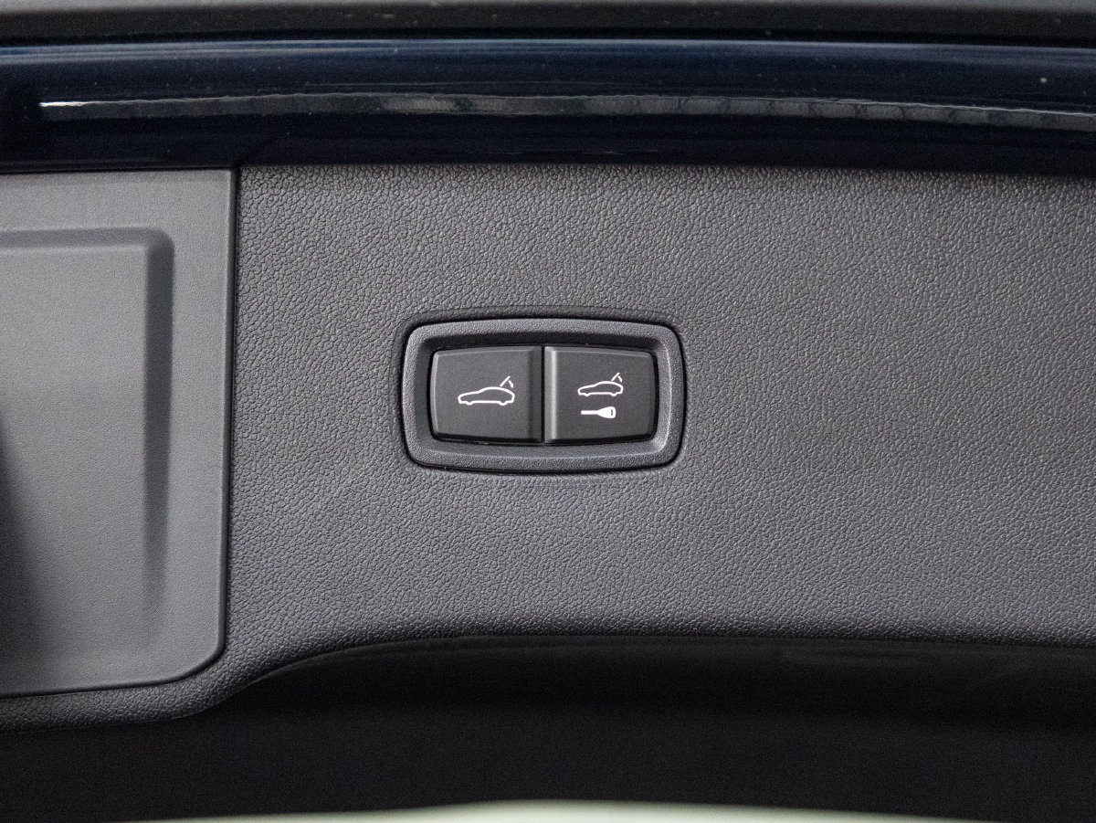 Certified 2026 Porsche Cayenne S AWD/4WD image 41