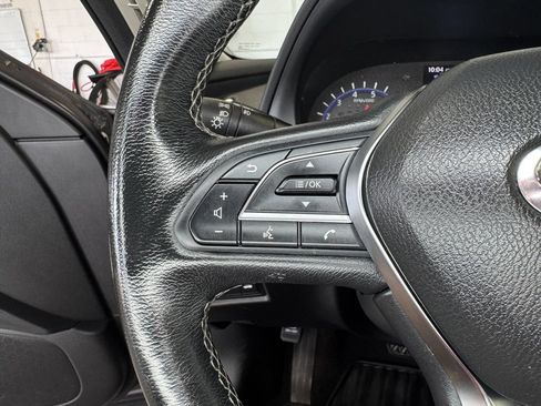 Used 2018 INFINITI Q50 Luxe AWD/4WD image 16