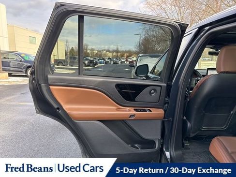 Certified 2023 Lincoln Aviator Reserve w/ Equipment Group 201A image 12