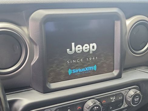Used 2021 Jeep Wrangler Unlimited Sport AWD/4WD image 24