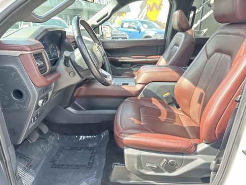 Used 2022 Ford Expedition Max Limited image 21