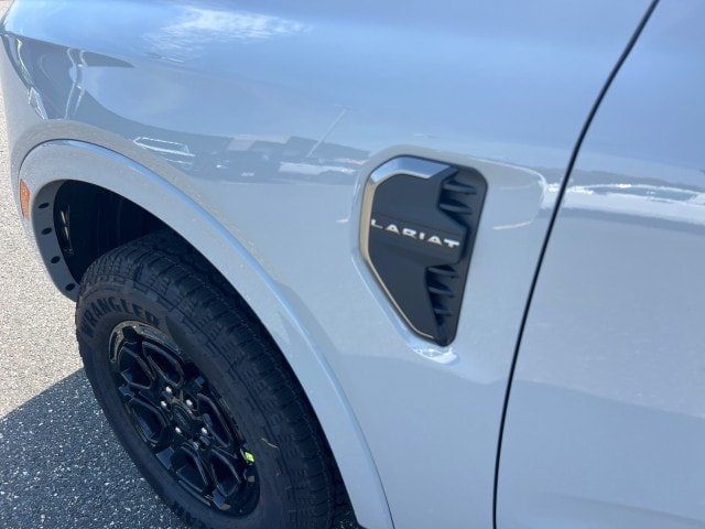 New 2026 Ford Ranger Lariat w/ FX4 Off-Road Package AWD/4WD image 26
