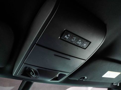 Used 2019 Dodge Grand Caravan GT FWD image 38