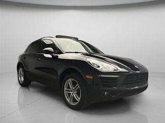 Used 2017 Porsche Macan video 1