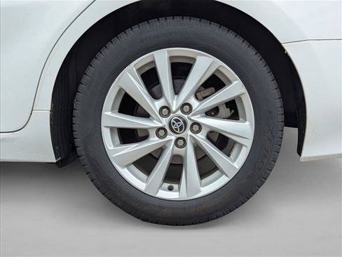 Used 2022 Toyota Camry LE FWD image 9
