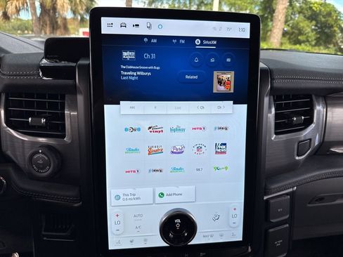 Used 2025 Ford F150 Lightning Flash image 36