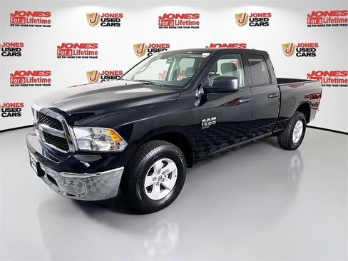 Used 2024 RAM 1500 Classic SLT image 12