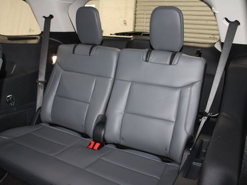 New 2026 Ford Explorer Active w/ Active Comfort Package image 27