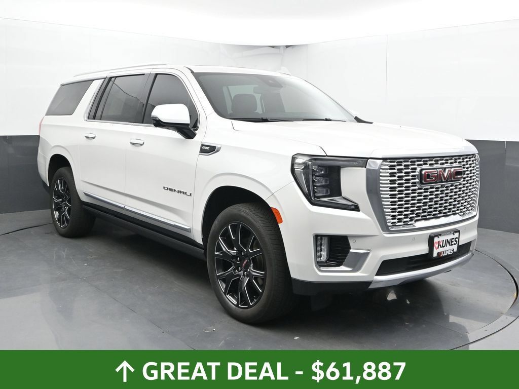 Used 2023 GMC Yukon XL Denali w/ Max Trailering Package AWD/4WD image 7
