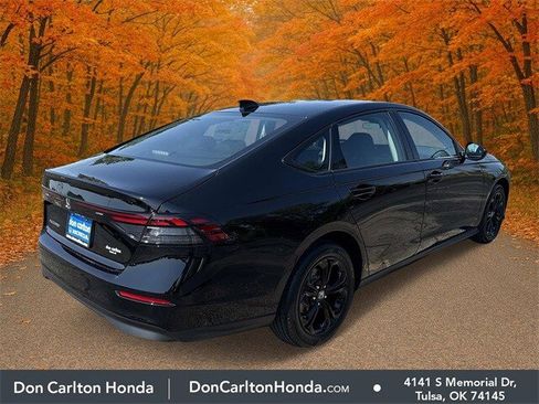 Used 2025 Honda Accord SE image 5