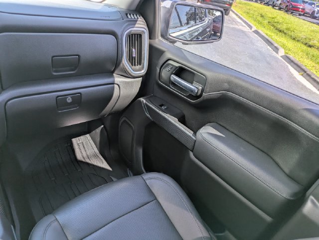 Used 2021 GMC Sierra 1500 SLT w/ SLT Premium Package RWD image 13