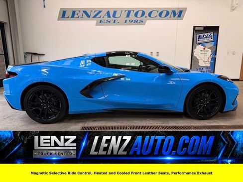 Used 2024 Chevrolet Corvette Stingray Premium Cpe w/ Body-Color Dual Roof Package RWD image 1