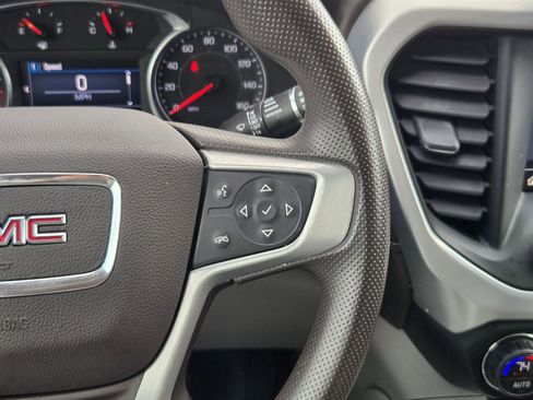 Certified 2021 GMC Acadia SLE w/ Driver Convenience Package image 23