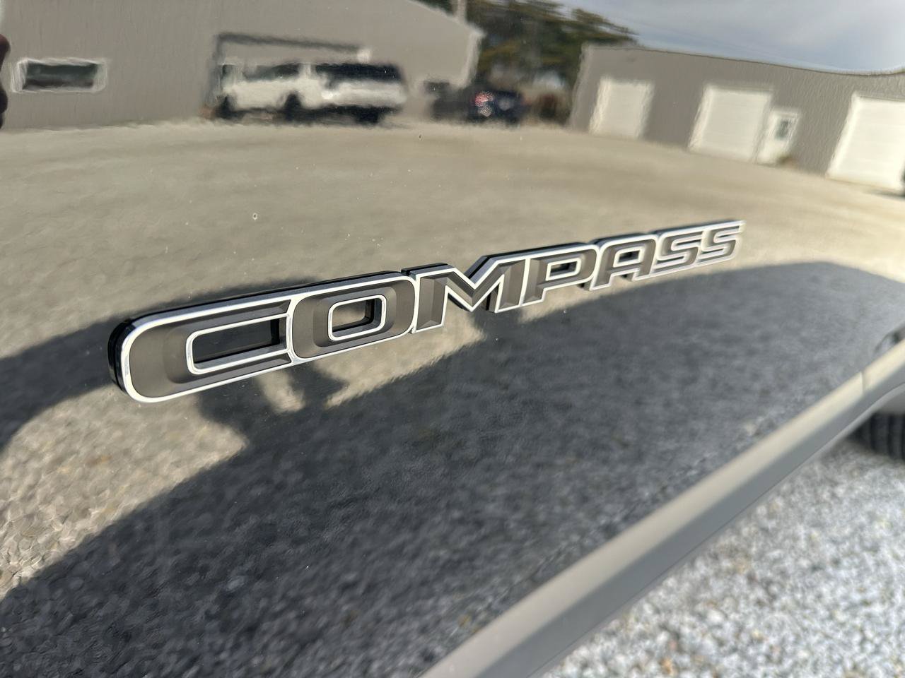 Used 2019 Jeep Compass Limited w/ Safety & Security Group AWD/4WD image 30
