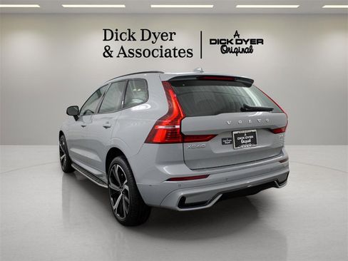 Certified 2025 Volvo XC60 T8 Ultra w/ Protection Package Premier image 5