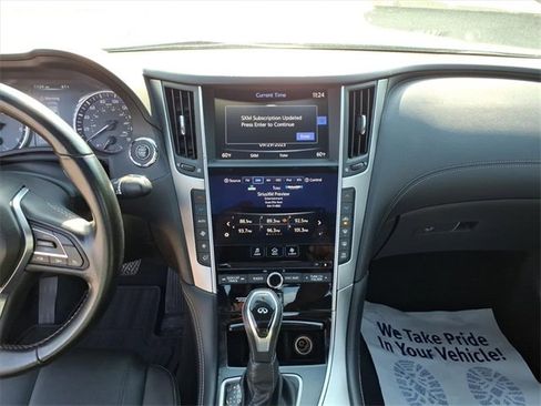 Used 2017 INFINITI Q60 w/ Premium Package image 13