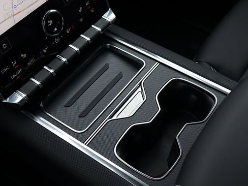 New 2026 GMC Sierra EV Elevation image 20