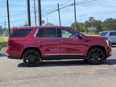 New 2026 GMC Yukon Denali w/ Denali Reserve Package AWD/4WD image 7