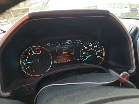 Used 2020 Ford F150 Lariat image 2