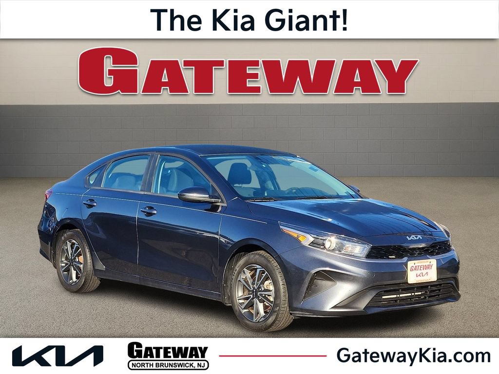 Certified 2024 Kia Forte LXS FWD image 1